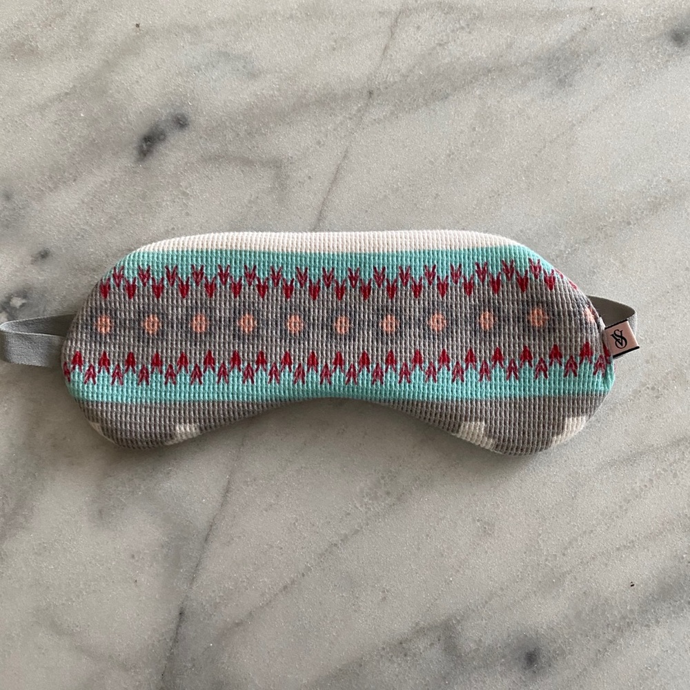 Victoria’s Secret sleep mask